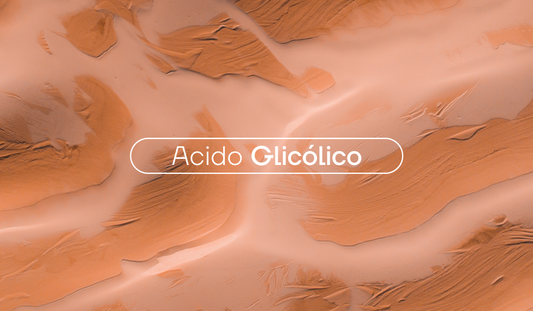 "Ácido glicólico" escrito con letra color blanco sobre un fondo naranja